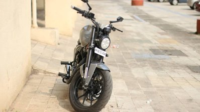 Modified Royal Enfield Thunderbird 350X Gets Naked Roadster Styling