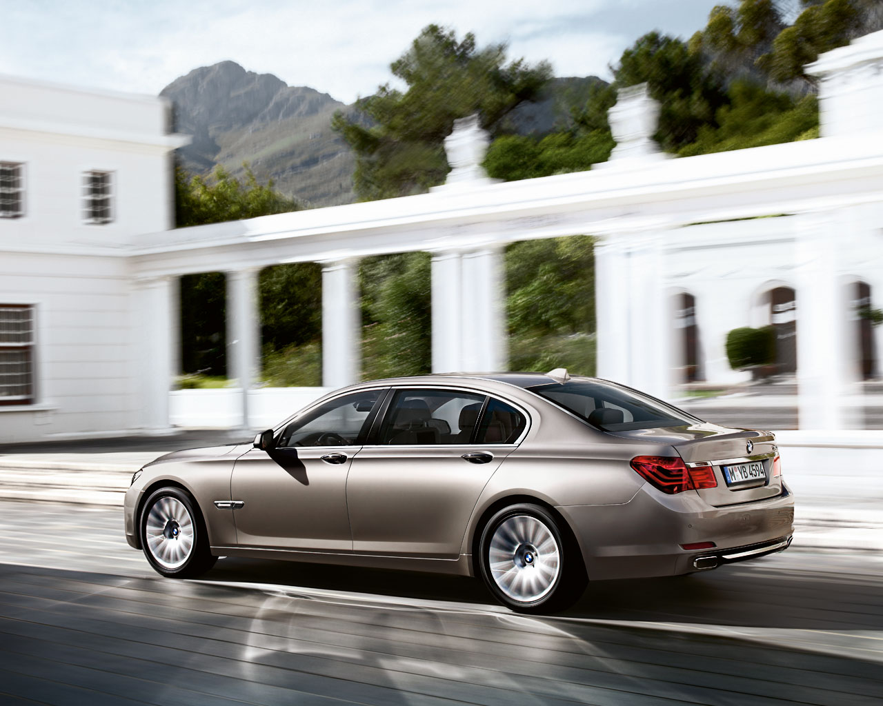 Bmw 7 series 2012