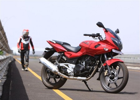 220 Pulsar Bike New Model Price