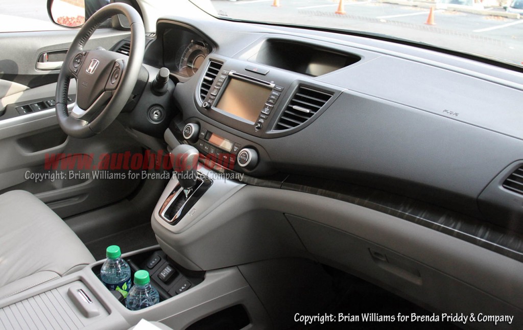 2012 Honda CR-V interior exposed in spyshots