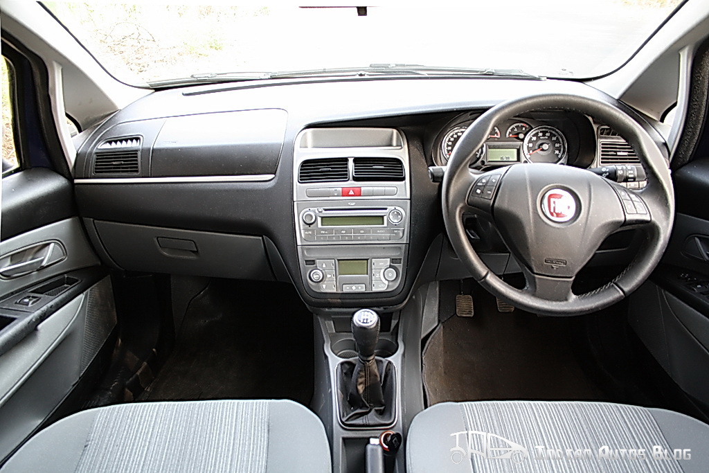 Fiat Punto 1 4 Interior Review