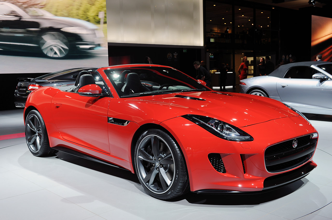 Jaguar F-Type headed to India in July in two variants