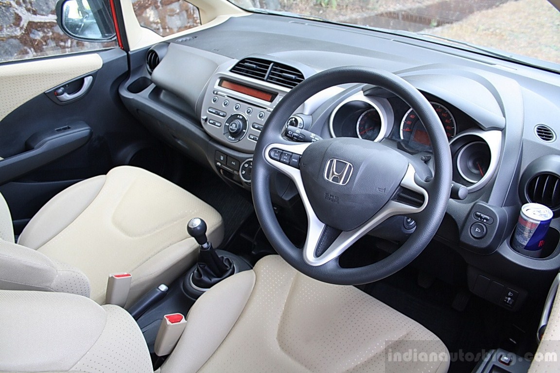 2008 Honda Fit: 11 Interior Photos