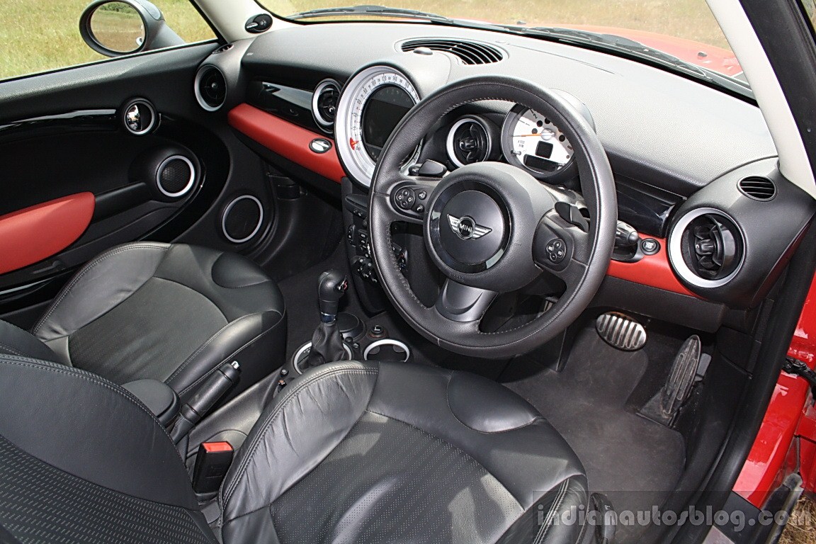 Interior Review – Mini Cooper S