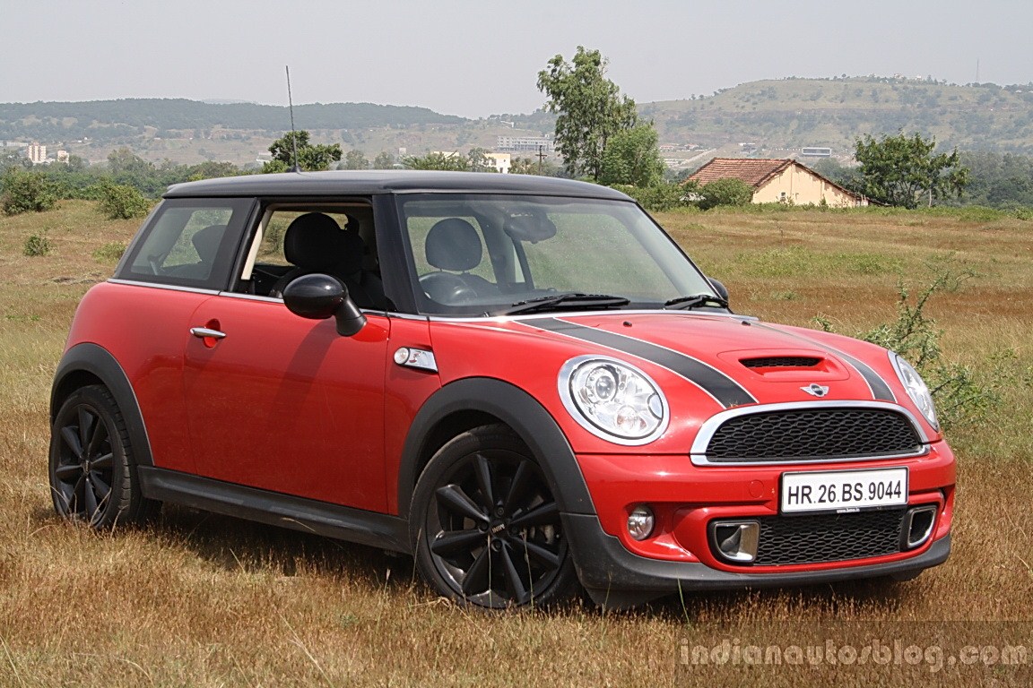 Driving Review – Mini Cooper S