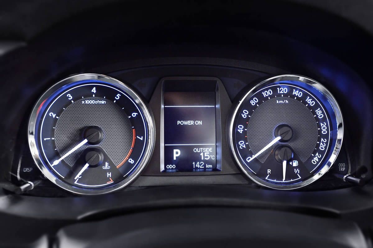 2014 Toyota Corolla European version instrument cluster