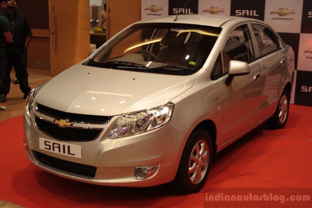 chevrolet sail hatchback colors