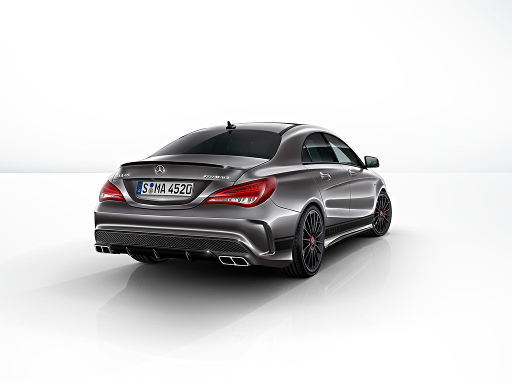 Mercedes-Benz CLA 45 AMG - sporty and elegant