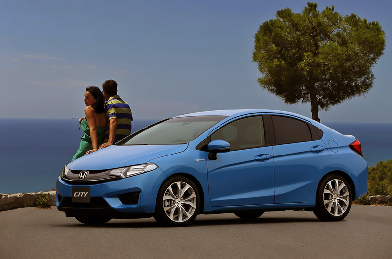 2015 Honda City looks just as futuristic as the 2014 Jazz