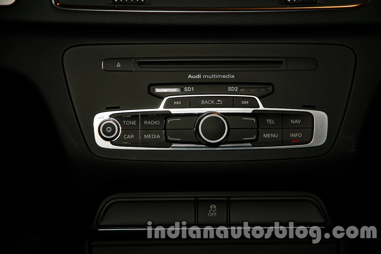 Audi Q3 S Edition music system