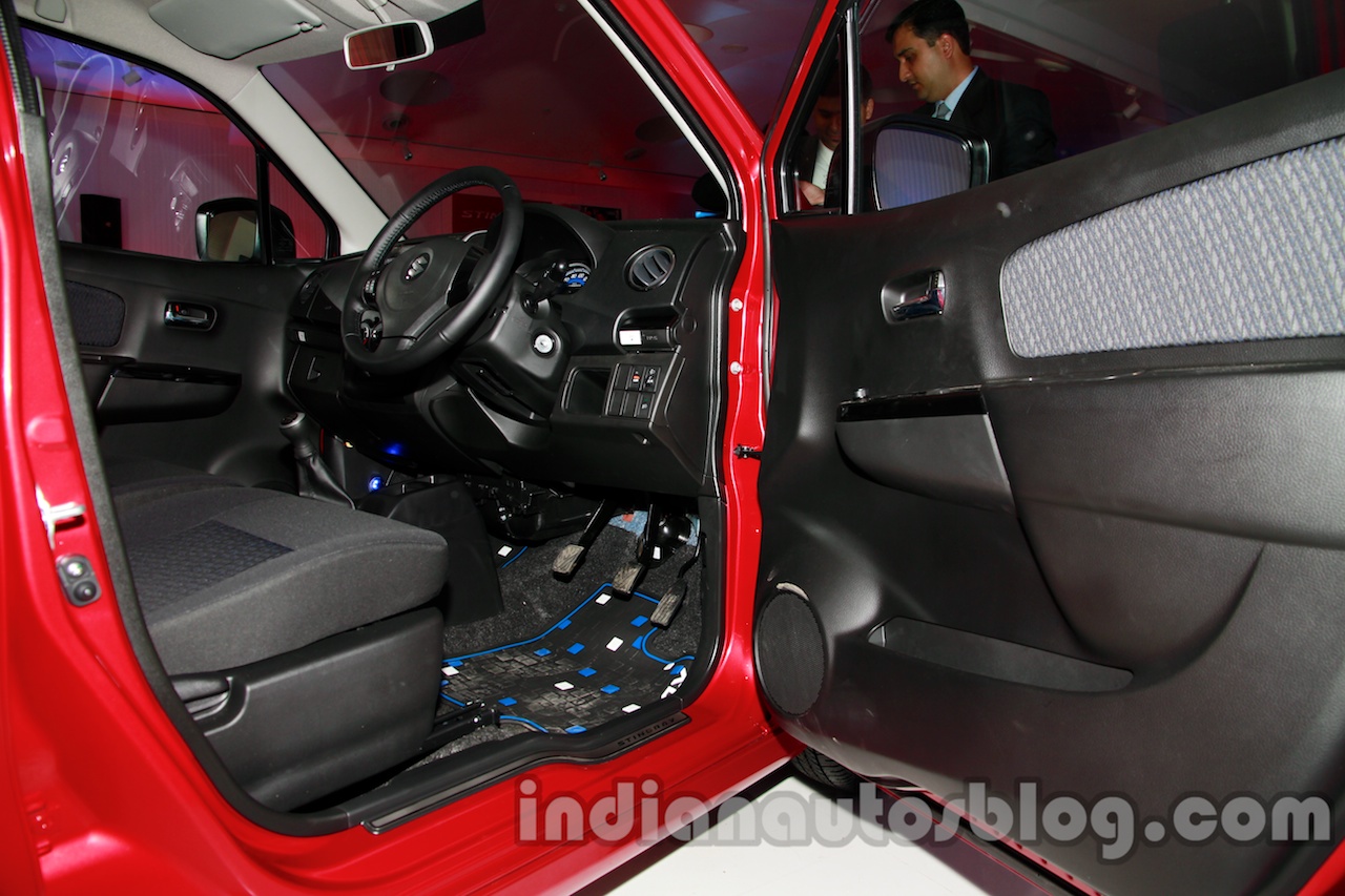 Door pad of the Maruti Stingray