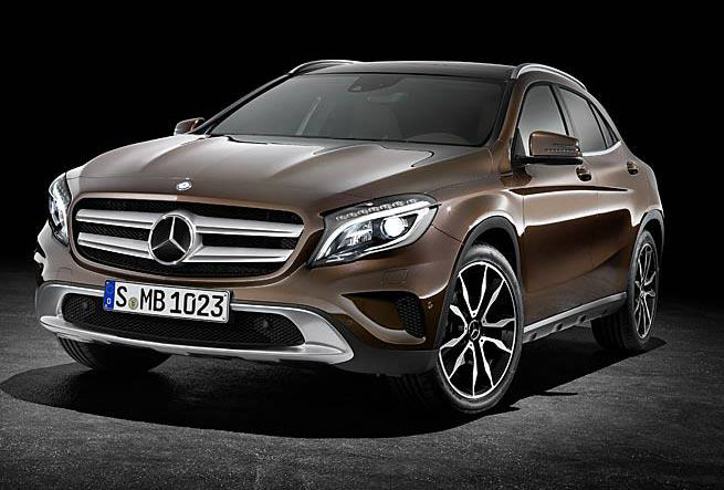 Mercedes GLA brown color