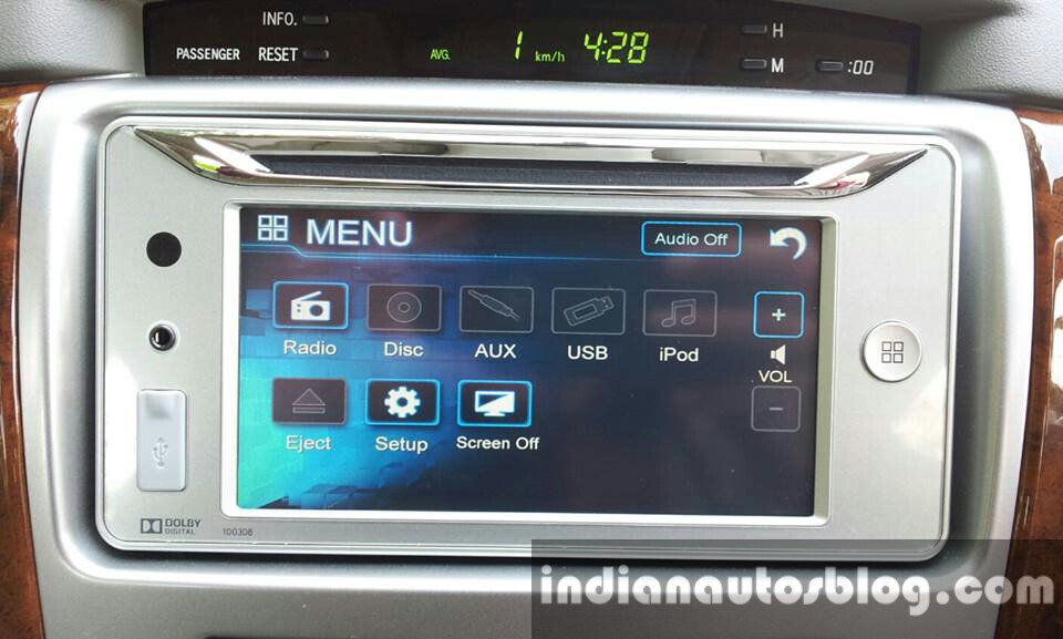 Toyota innova best sale music system price