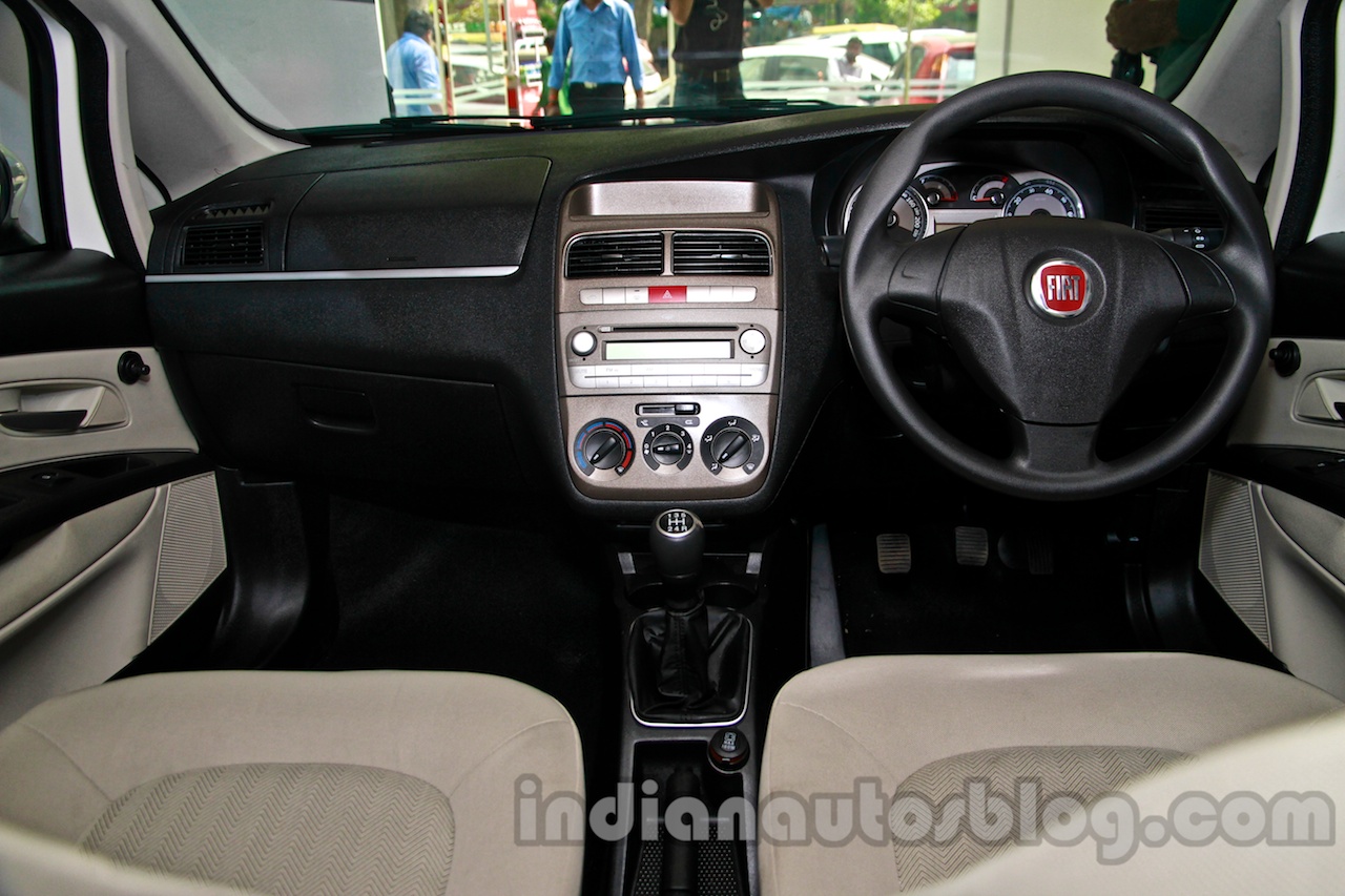 Live Fiat Linea Classic Launched At Inr 5 99 Lakhs