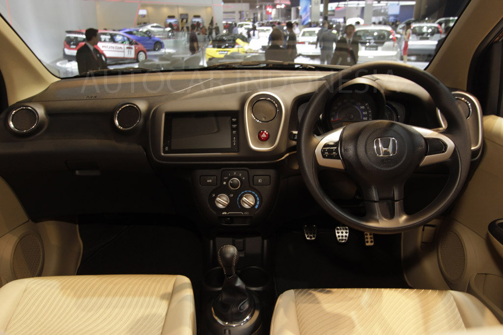  Honda  Mobilio  s interior revealed In Images 