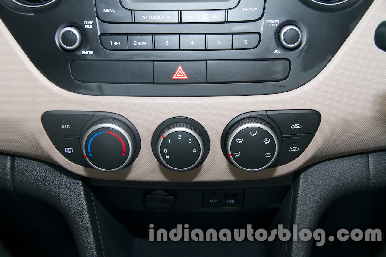 Hyundai Grand i10 AC controls