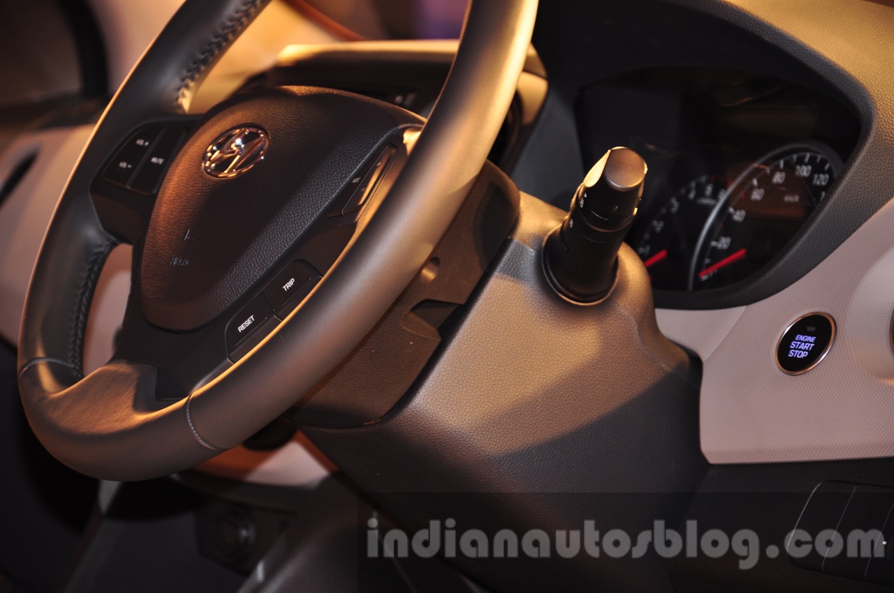 Hyundai Grand i10 steering column