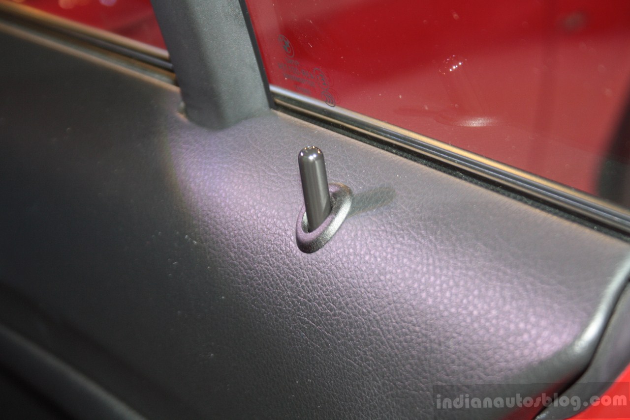 Interior door lock of the BMW 1 Series