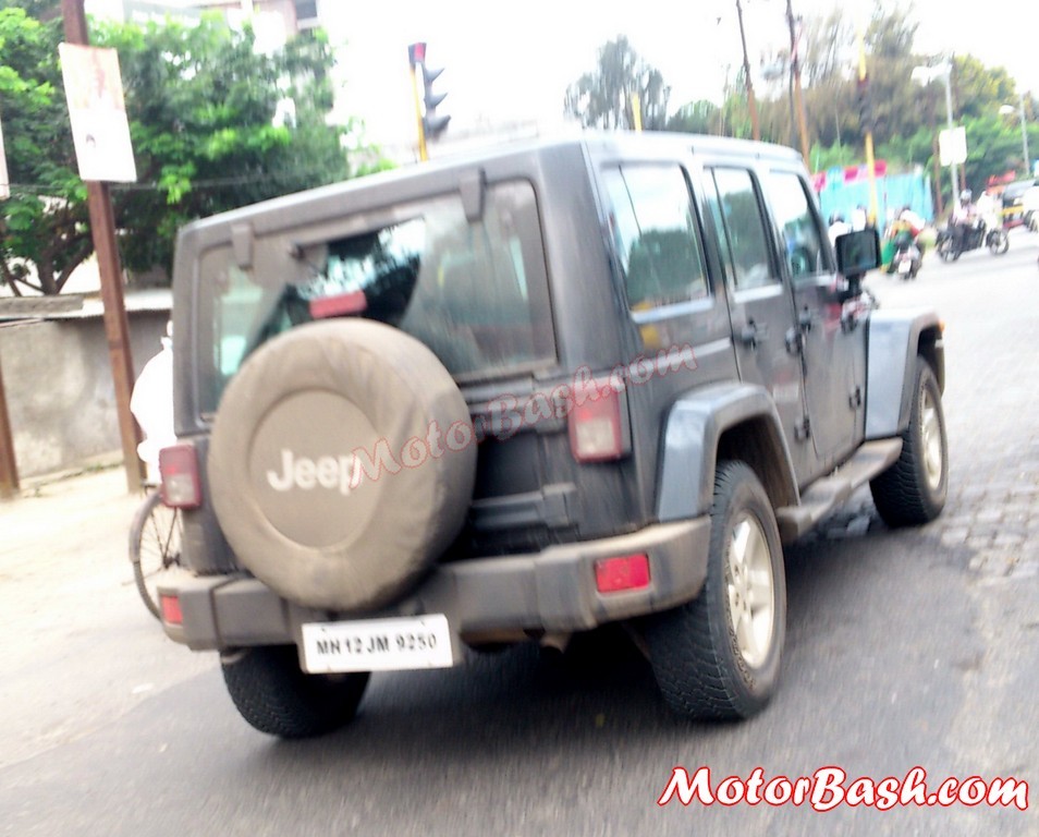 New Jeep Wrangler 3-Door Spotted Testing In India Sans Camouflage