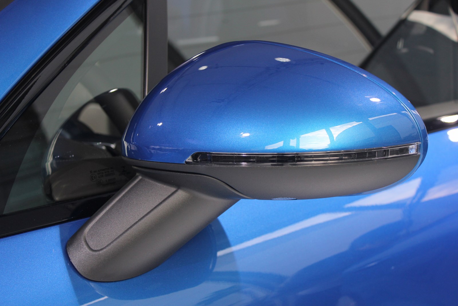 Porsche Macan wing mirror