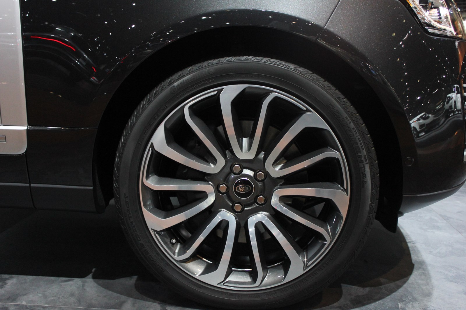 Range Rover L Autobiography alloy wheel