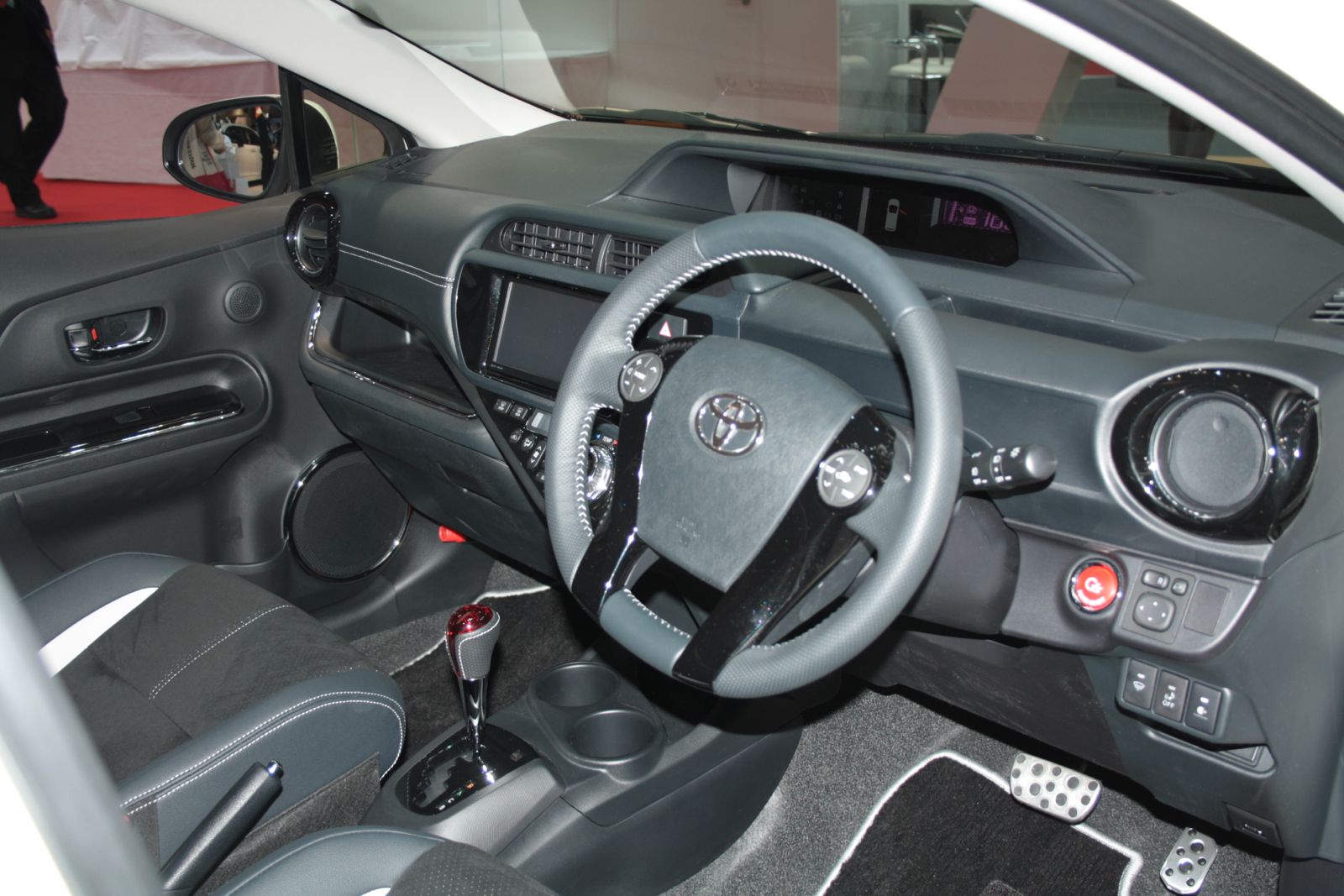 Toyota Aqua G Sports interior