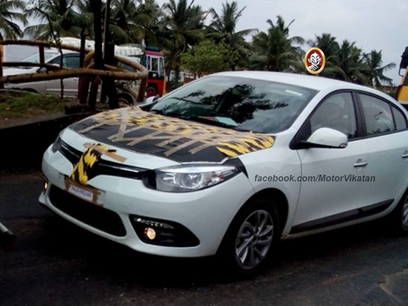 2013 renault fluence facelift caught testing in chennai