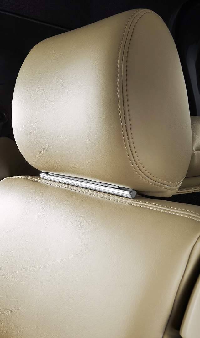 DC Design Ford EcoSport leather seat full resolution