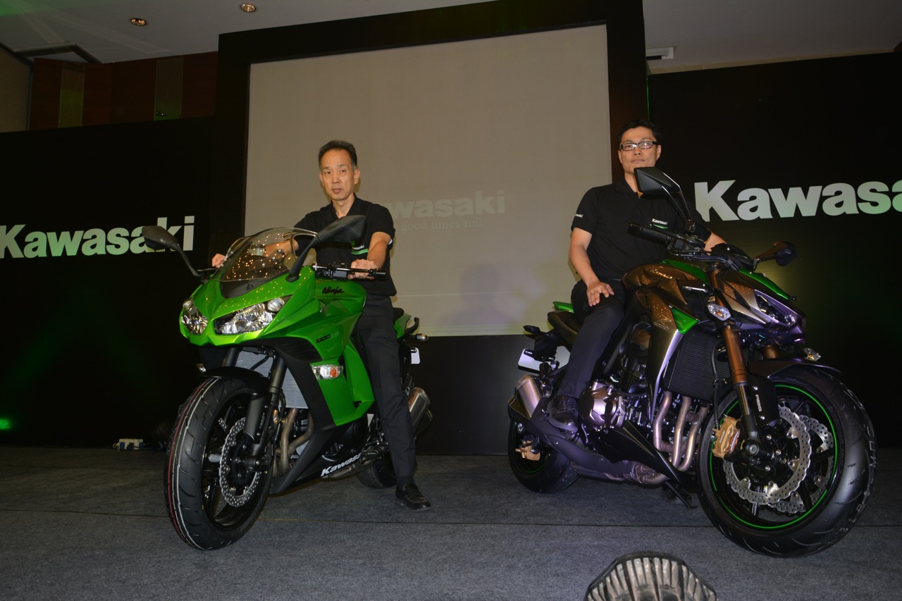 Live Kawasaki Ninja 1000 Launched At Inr 12 5 Lakhs