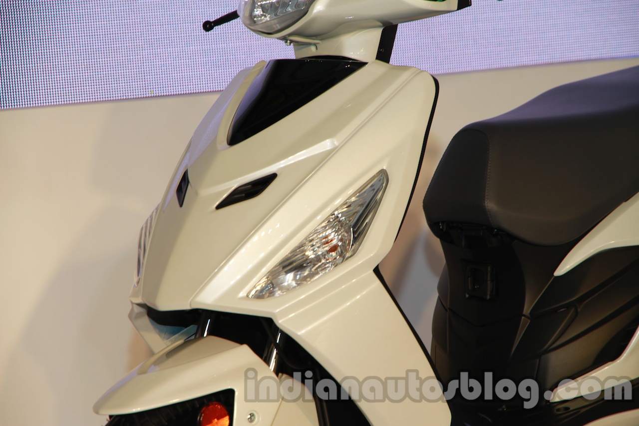 Hero Dash front body panel