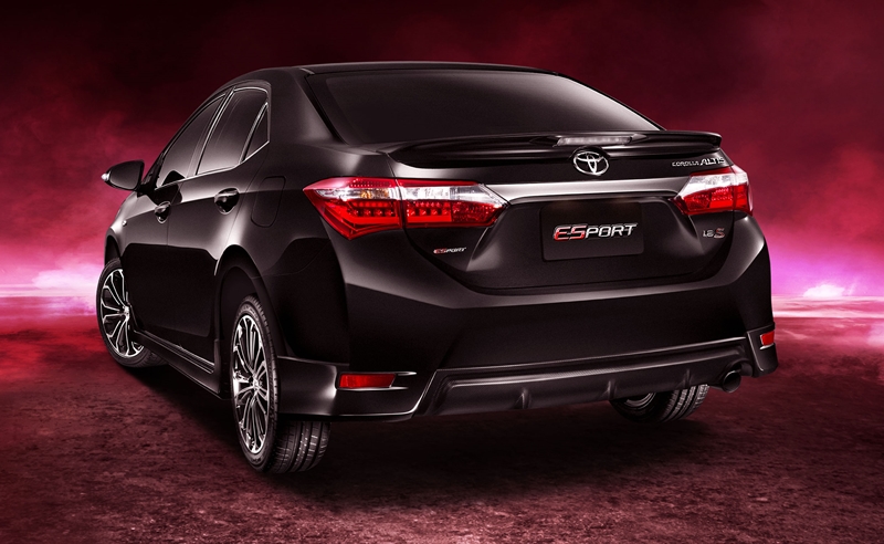 2014 Toyota Corolla Altis ESport Thailand rear