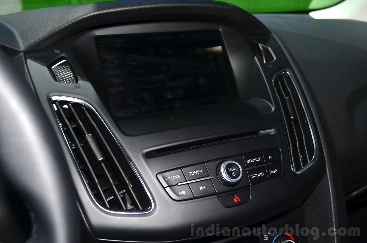 2015 Ford Focus Facelift center console at Geneva Motor Show