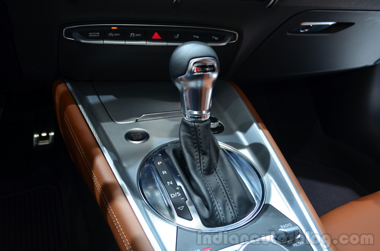 2015 Audi TT gear selector at Geneva Motor Show