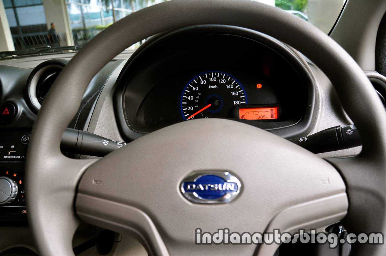 Datsun Go vs Maruti Alto K10 vs Hyundai Eon - Comparo