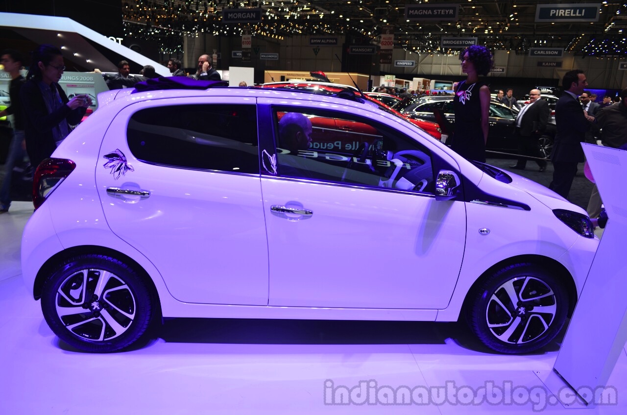 Peugeot 108 Découvrable The Surprisingly Spacious City Convertible - krljfkv