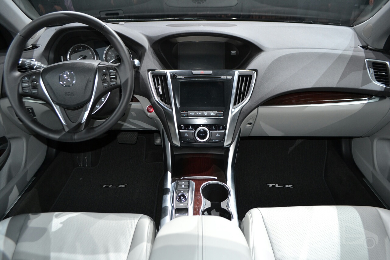 2015 Acura TLX 2014 New York Auto Show interior