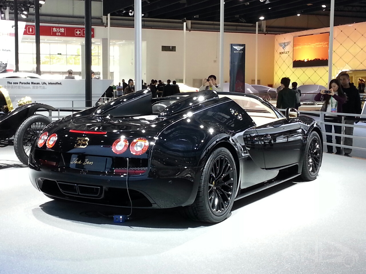2014 Bugatti Veyron Black Bess