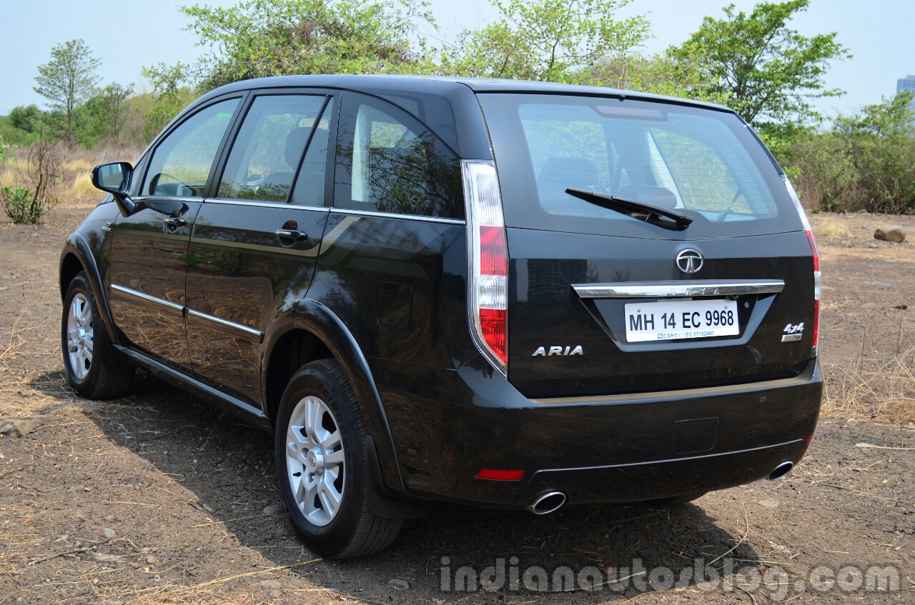 2014 Tata Aria Review rear three quarter