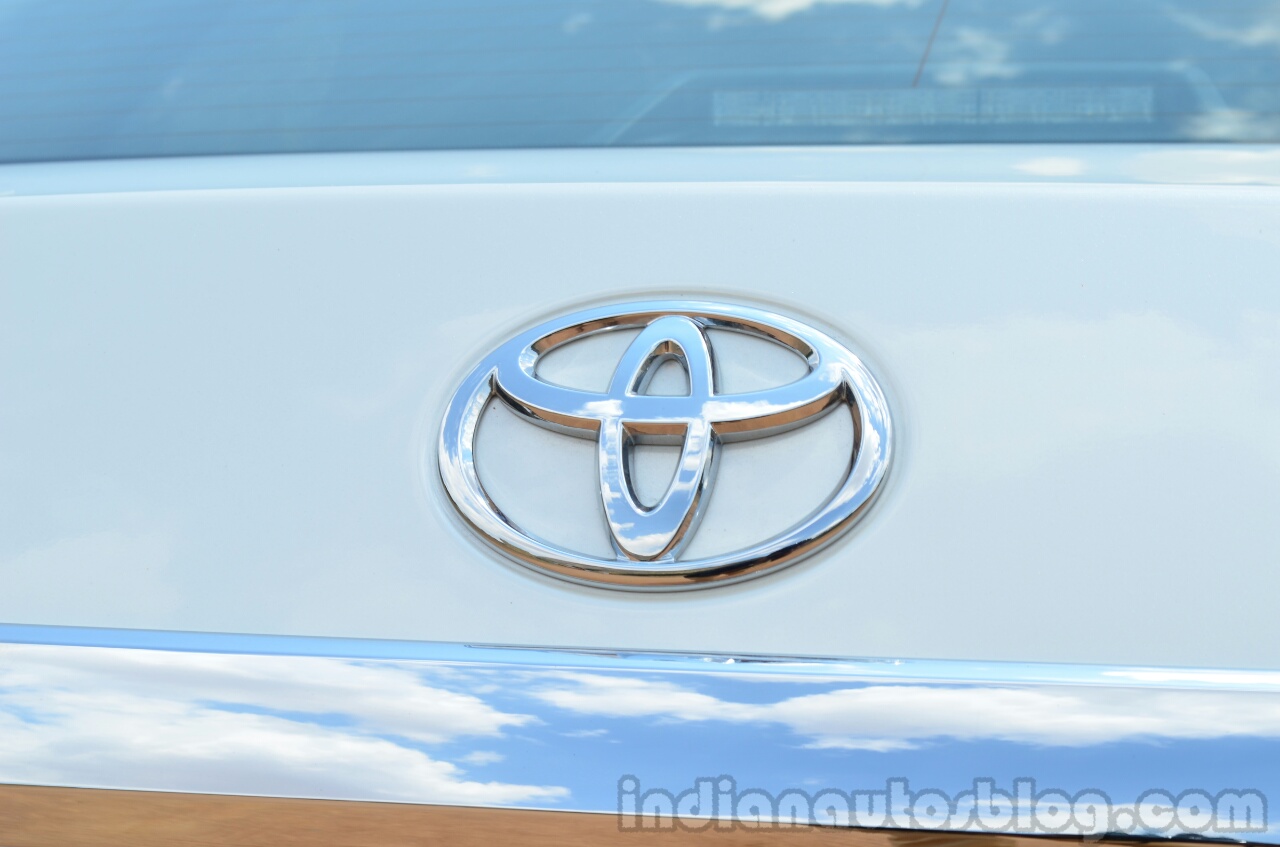2014 Toyota Corolla Altis Diesel Review logo