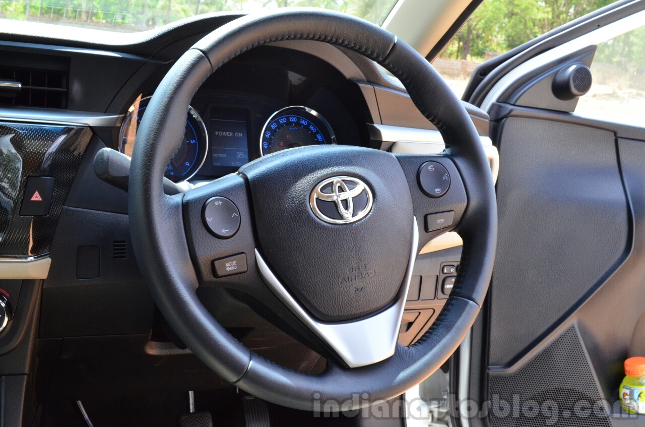 2014 Toyota Corolla Altis Diesel Review steering wheel