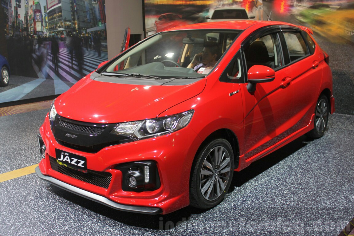 Honda jazz объем бака