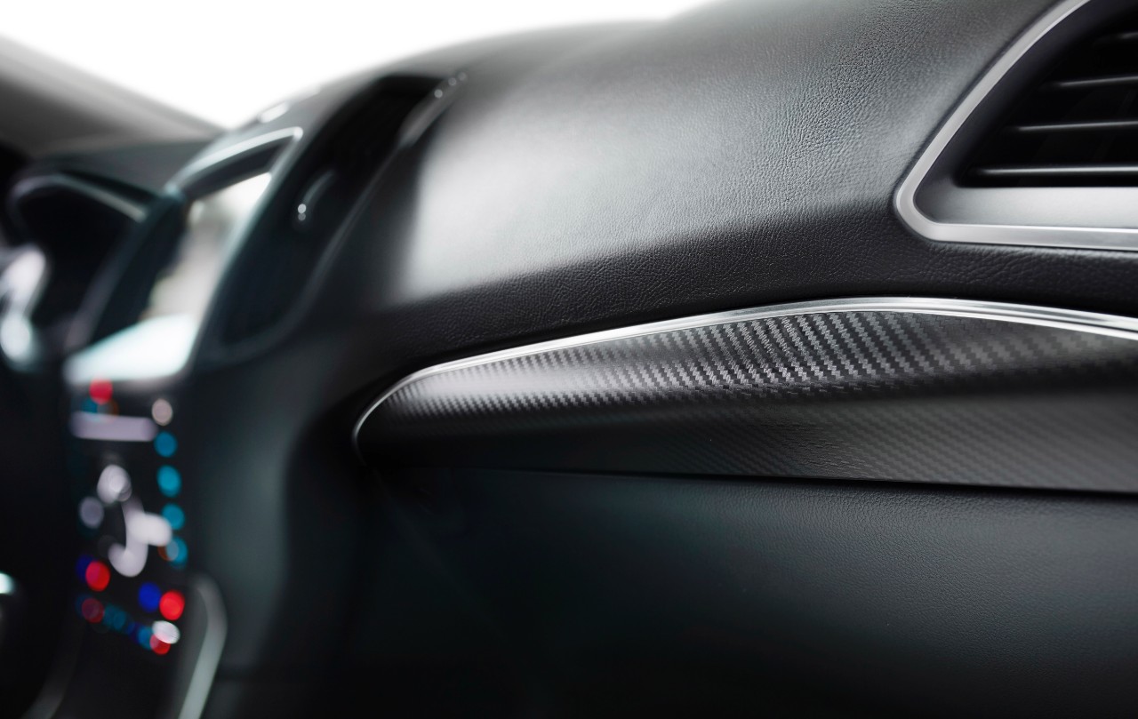 2015 Ford Edge Sport official image glove box