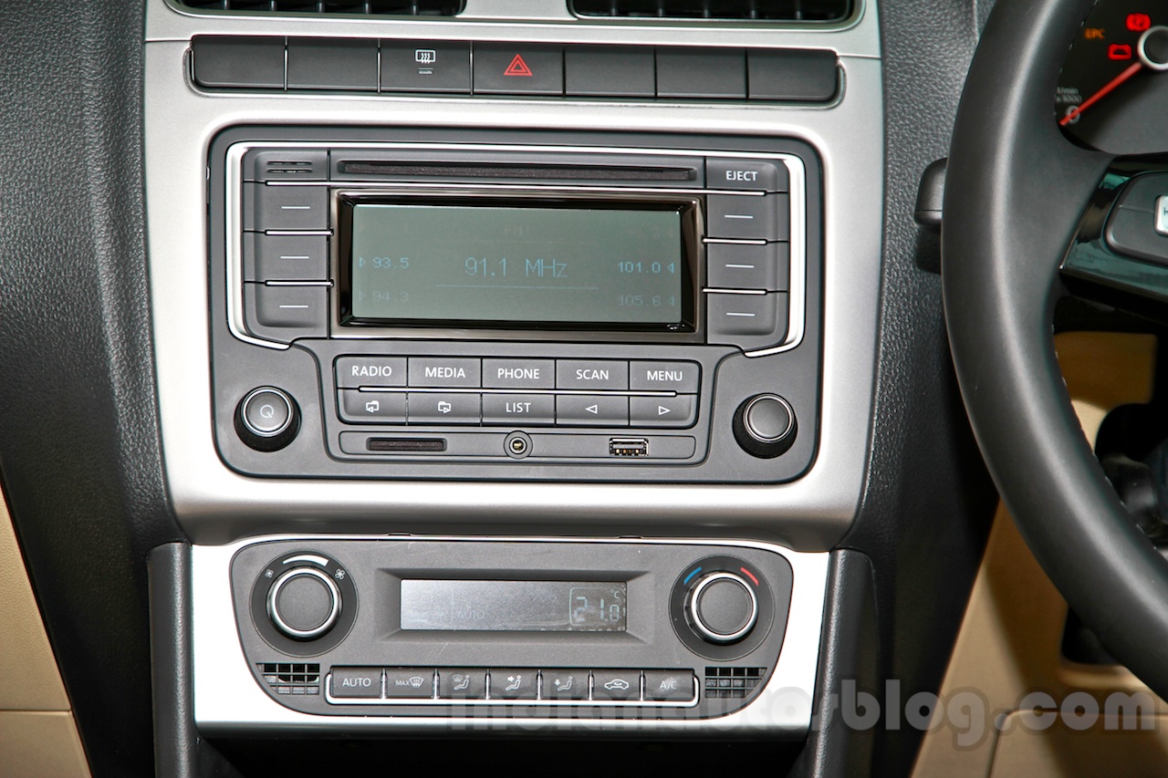 2014 VW Polo facelift audio system launch