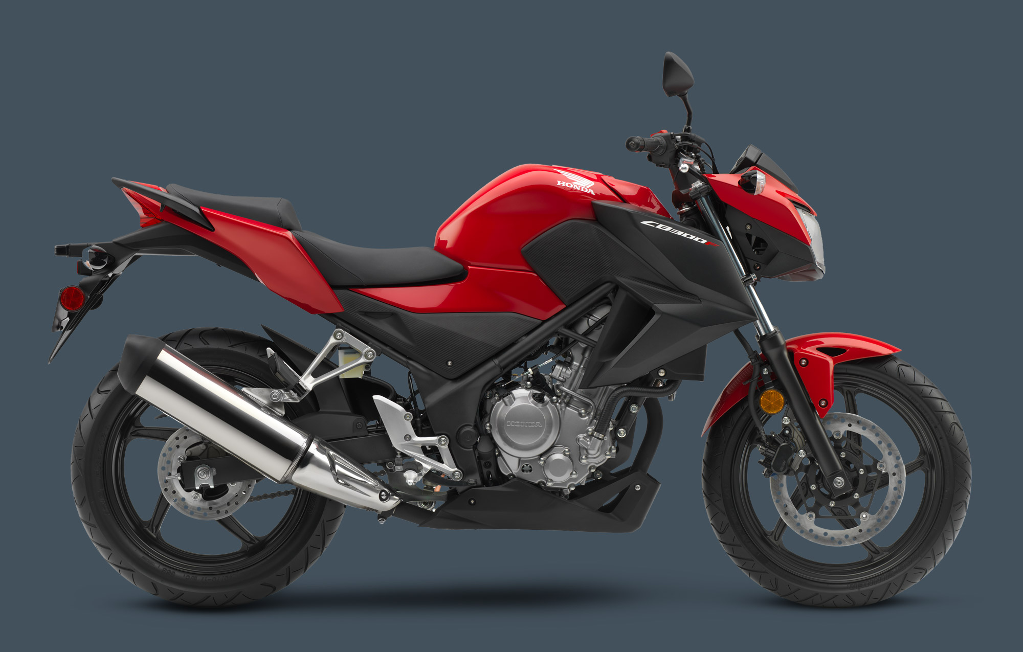 2015 Triumph, Street Triple ABS, Red for sale in United 