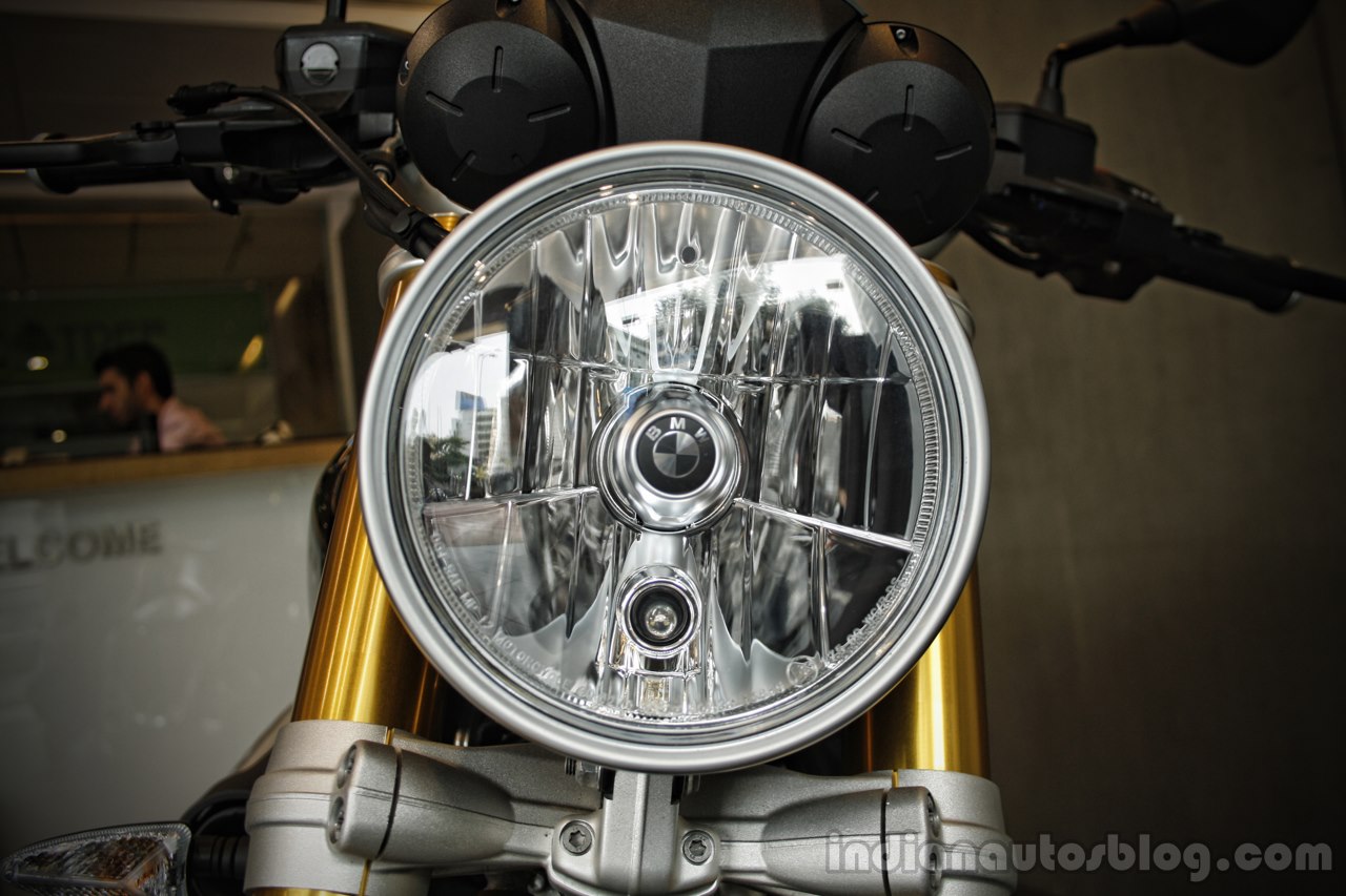 BMW R nineT headlamp