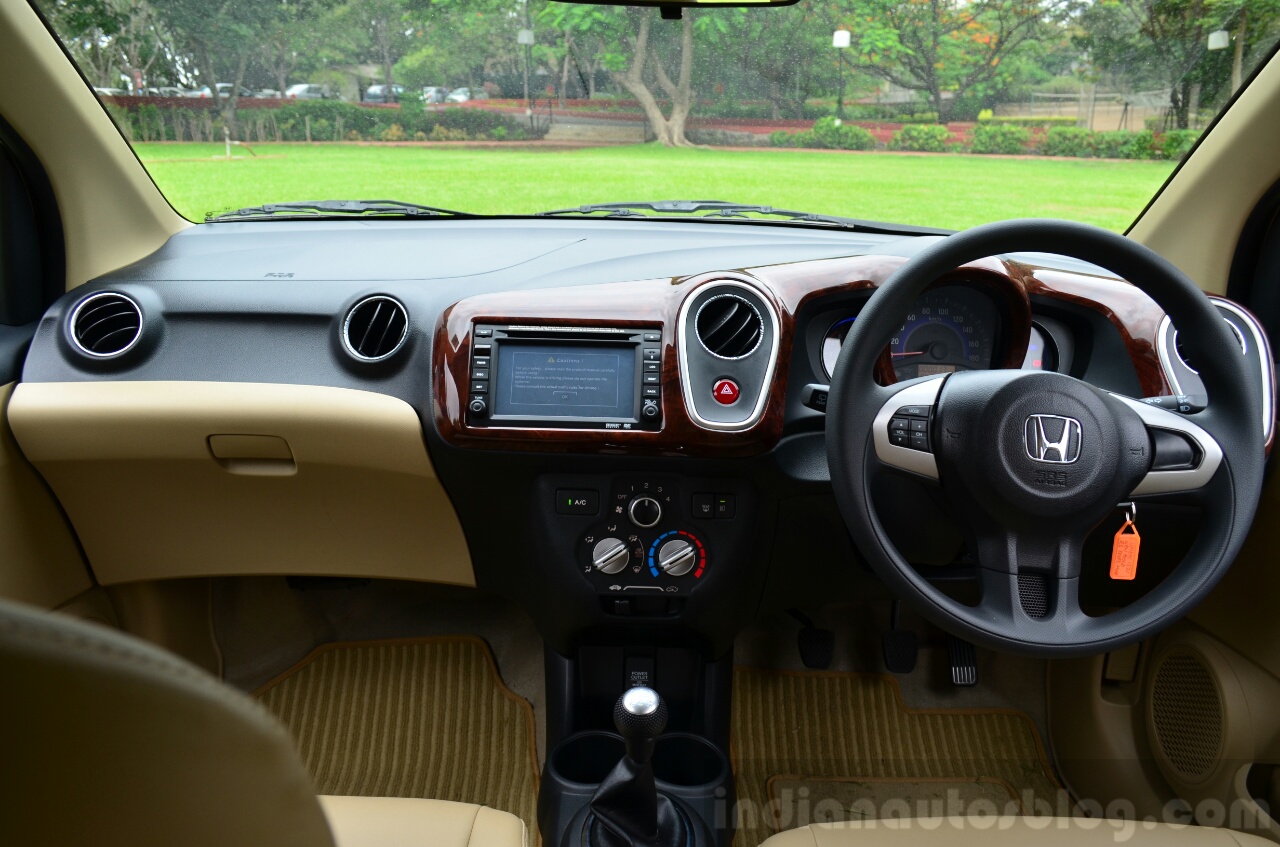 Honda Mobilio  RS  India live image interior 