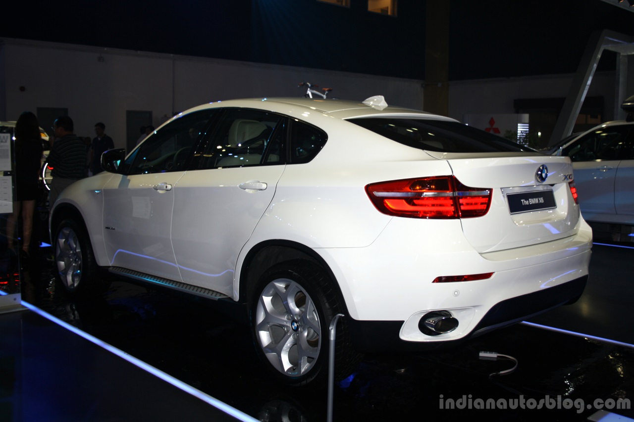 BMW X6 at the Philippines International Motor Show 2014