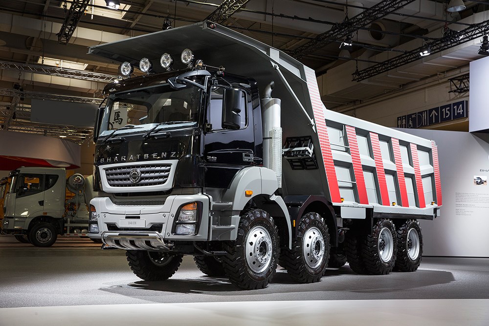 Bharat Benz Showcases New Generation Of Trucks And Buses | Motoroids