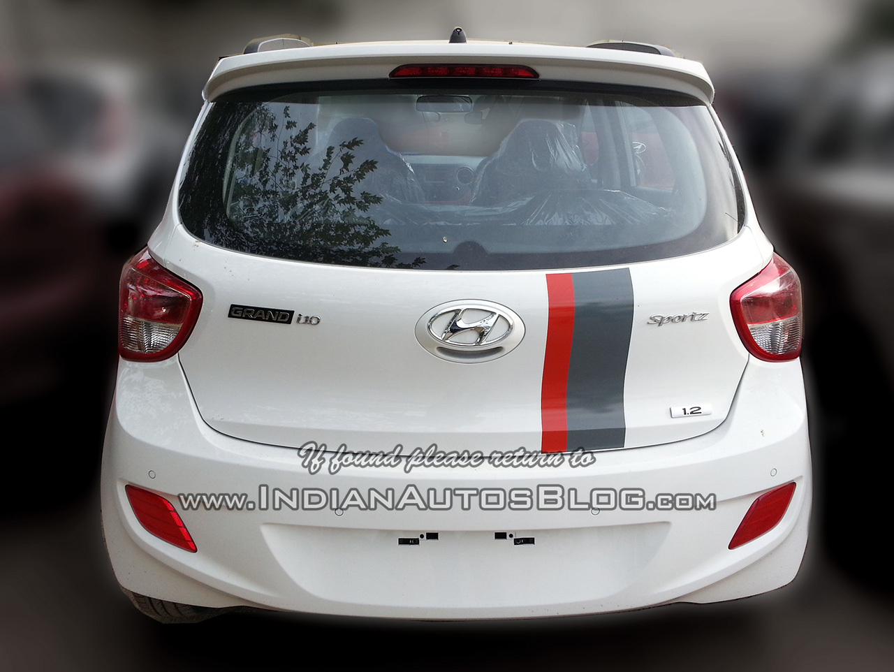 Hyundai Grand i10 SportZ edition rear