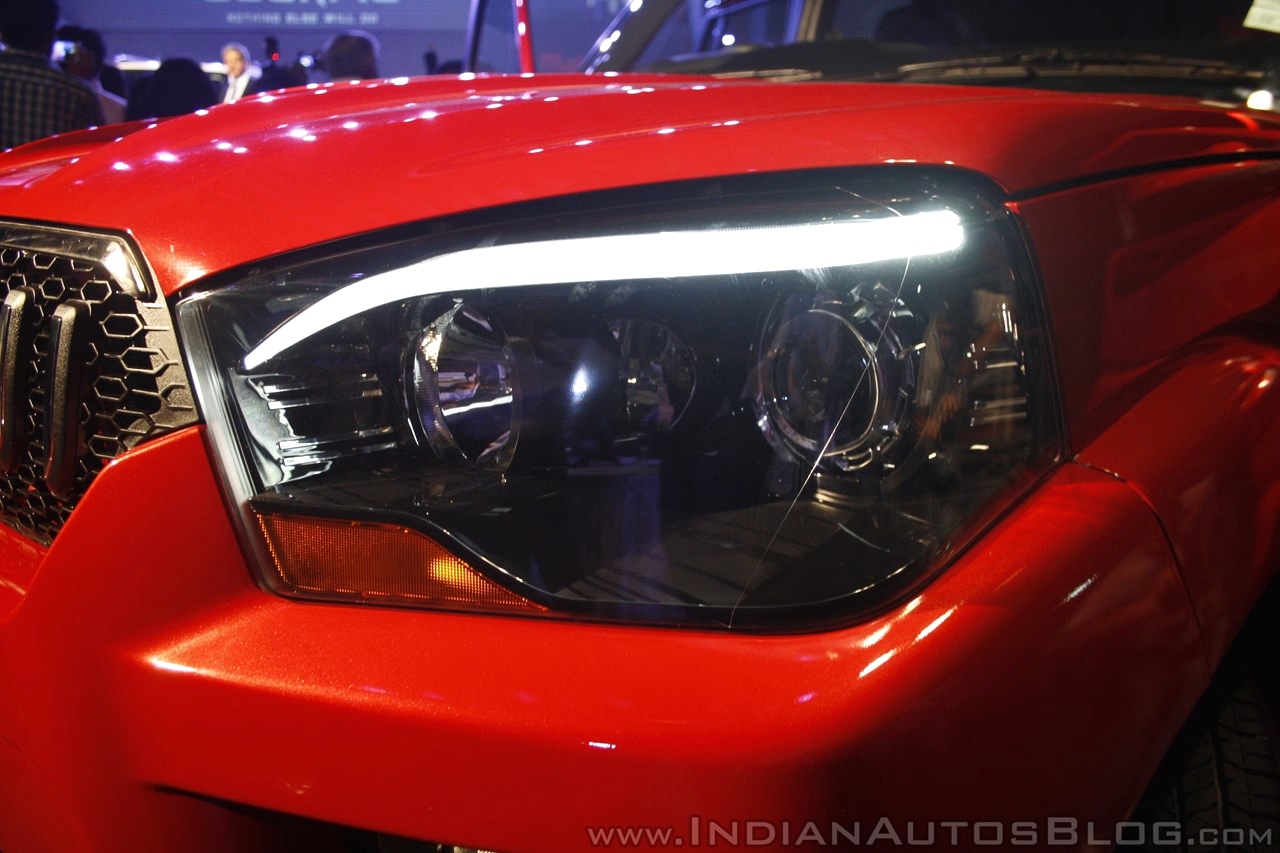 New Mahindra Scorpio headlamp at the launch